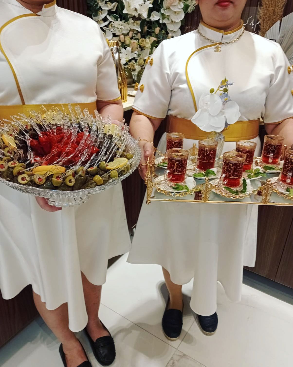 خدمة شاي وقهوة بالكويت